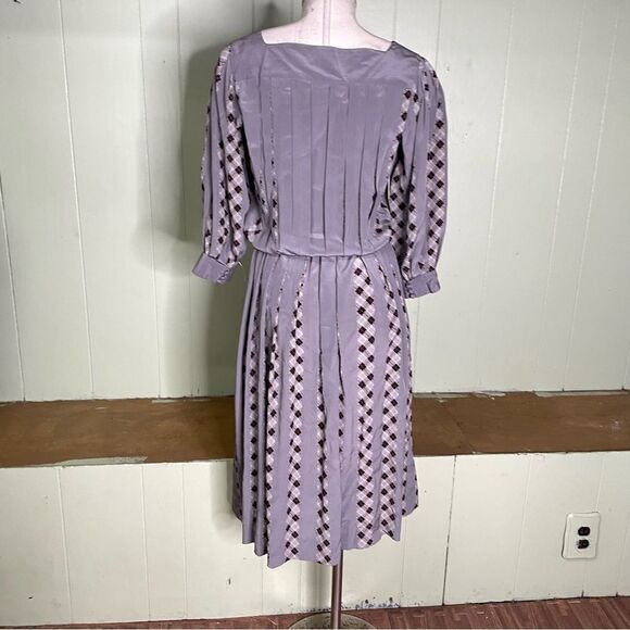 VINTAGE 80s Albert Nipon Silk Pleated Gray and Plaid Dress Size‎ 6 - Picture 1 of 8